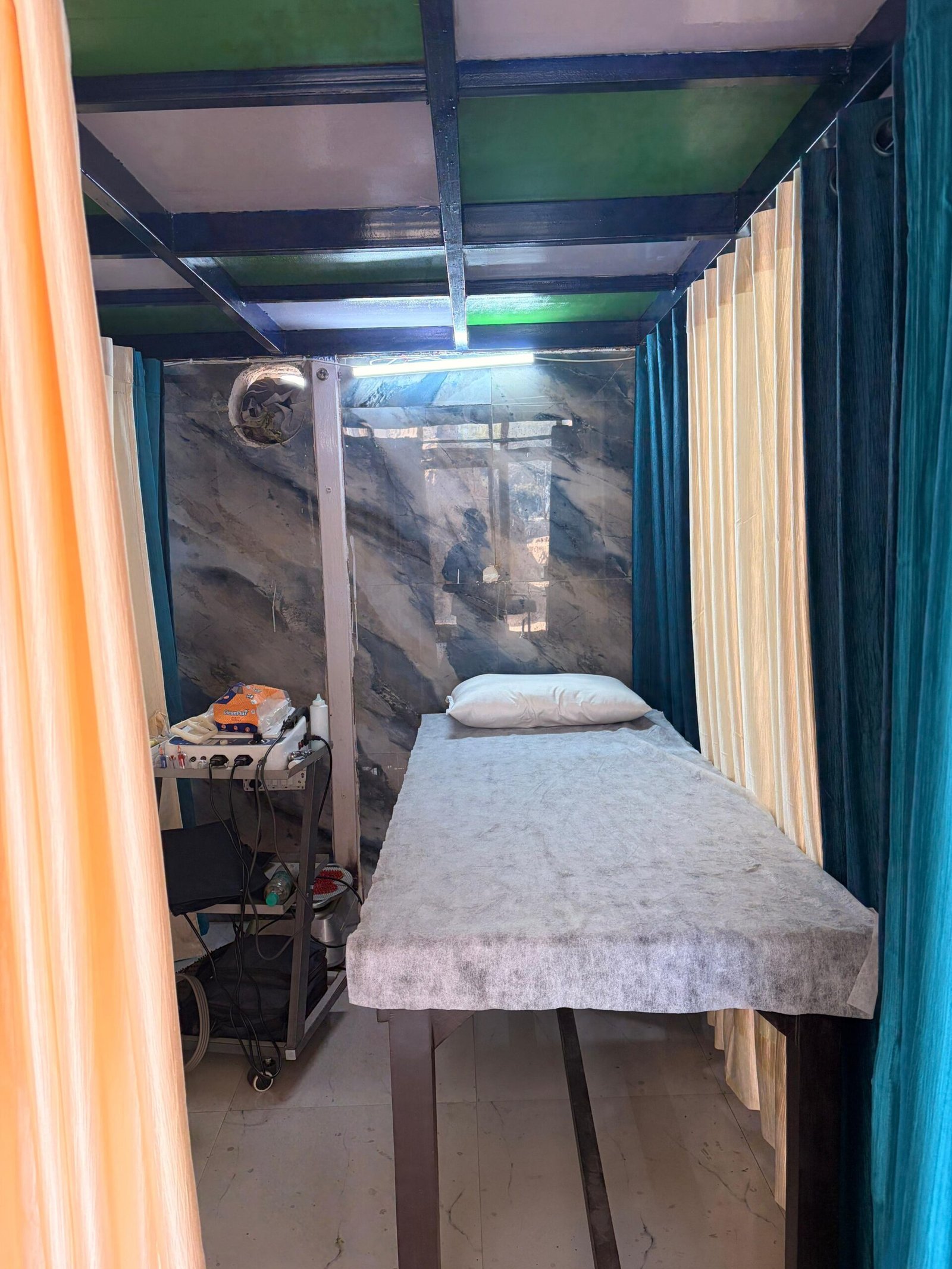 physiotherapy near me,physiotherapist in gurgaon home visit physiotherapist